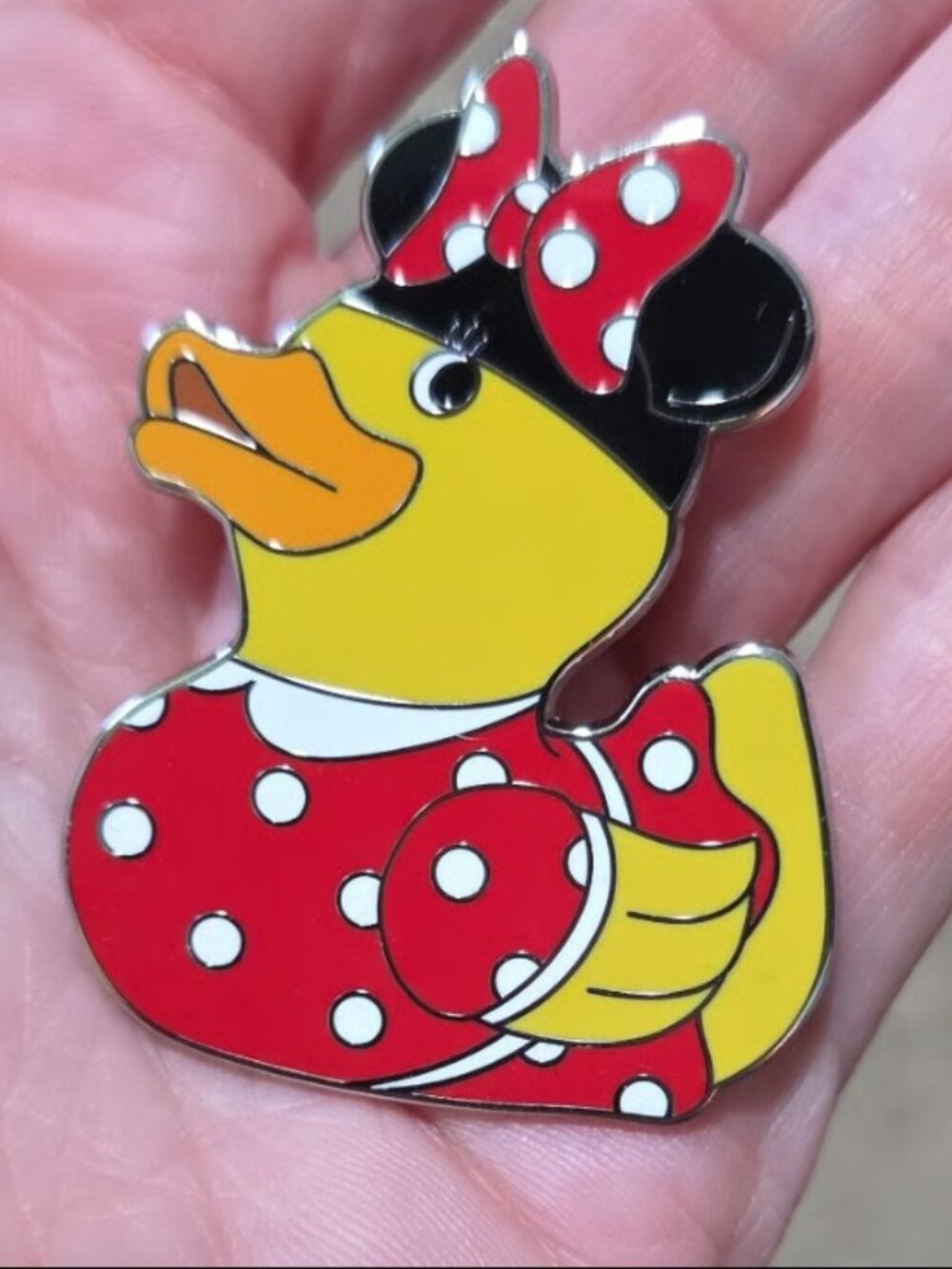 Disney Parks Minnie Mouse Duck Diamond Pin